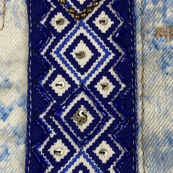 Chico's beaded artisan mixed-print cropped denim jacket blue & white Sz 2 (L/12) - Picture 9 of 15
